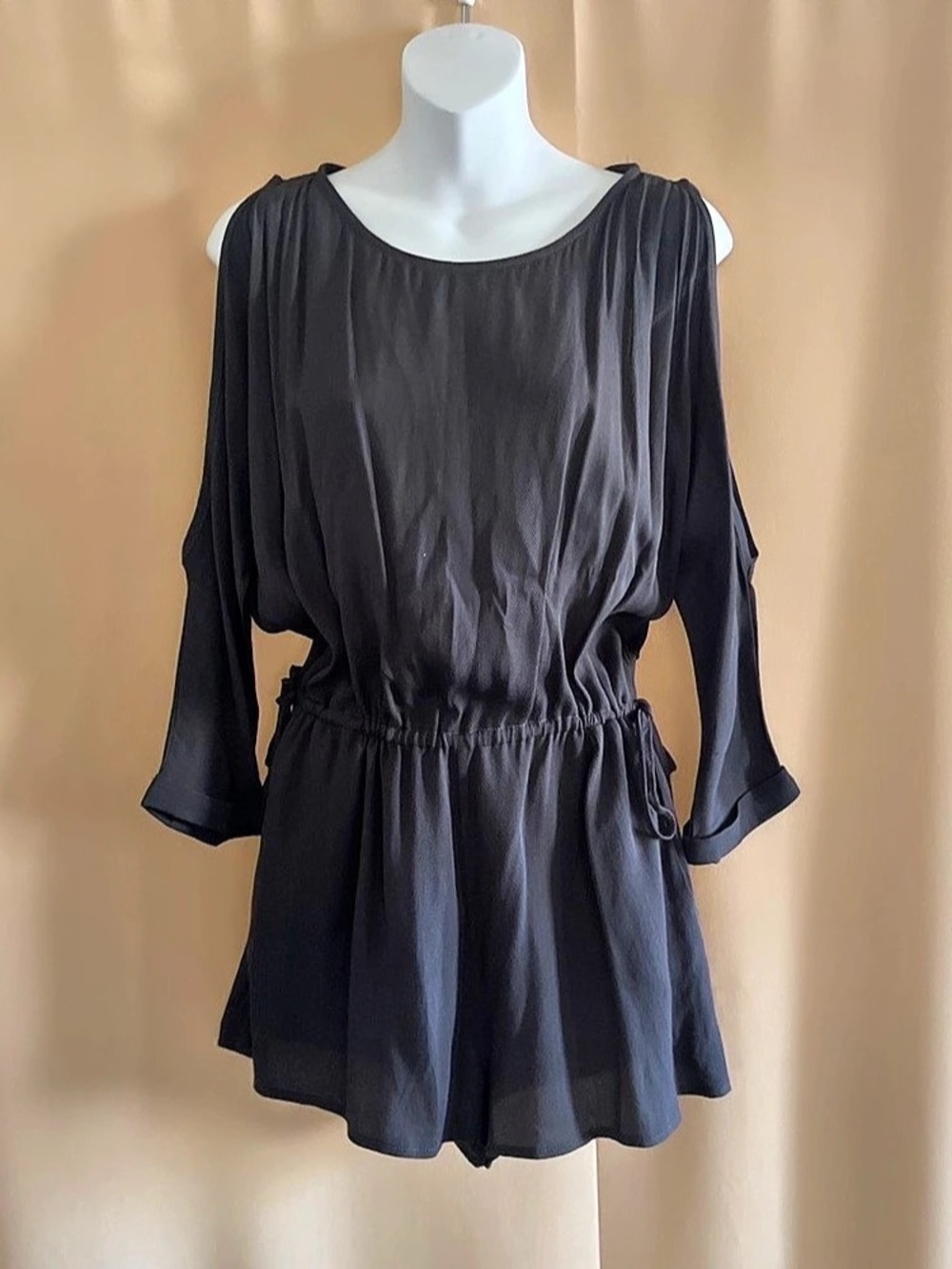 Flawless Black Rayon Romper Size Small Like New